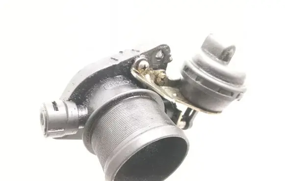 Volvo S40, V40 Throttle valve 11230731
