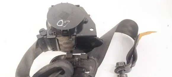 Chevrolet Captiva Rear seatbelt E40435139