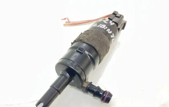 Audi A6 S6 C6 4F Headlight washer pump 3B7955681 00101612V