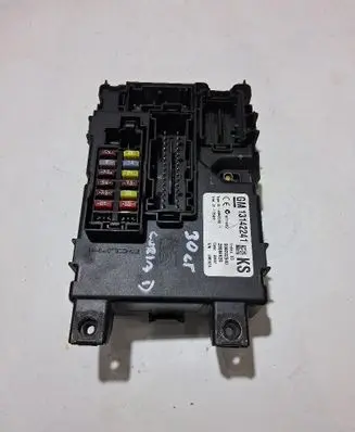 Opel Corsa D Fuse box set 13142241