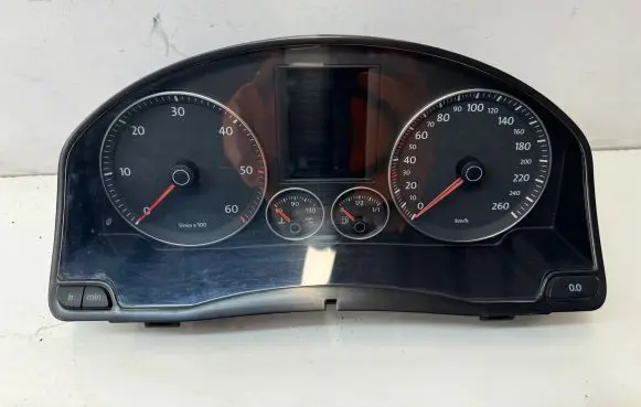Volkswagen Jetta V Speedometer (instrument cluster) 1K0920872