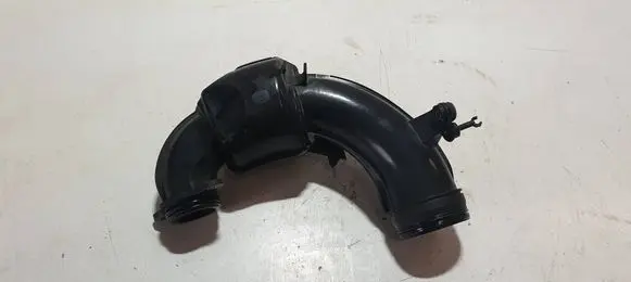 Volvo XC40 Air intake duct part 32252698 D367C 8889157397