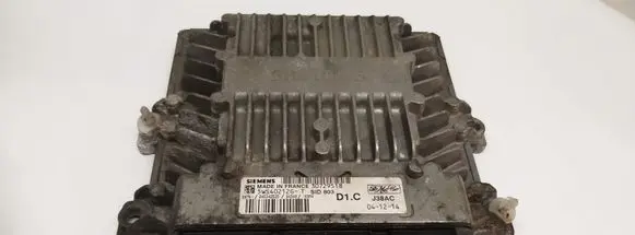 Volvo V50 Engine control unit/module 30729518 5WS40212GT