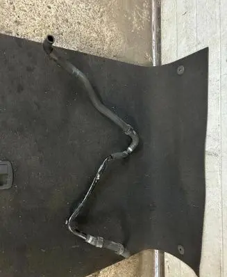 Mercedes-Benz E AMG W212 Engine coolant pipe/hose A2125017284 DBL625416