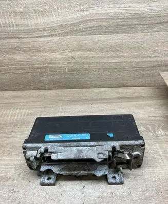 Mercedes-Benz E W124 ABS control unit/module 0055455132 0265101020