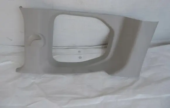 Other sill/pillar trim element
