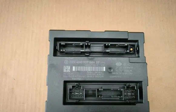 Audi A8 S8 D4 4H Central body control module 4H0907064GF