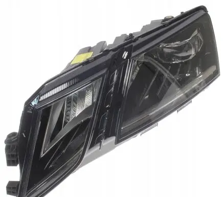 Skoda Octavia Mk3 (5E) Headlight/headlamp 5E1941015D