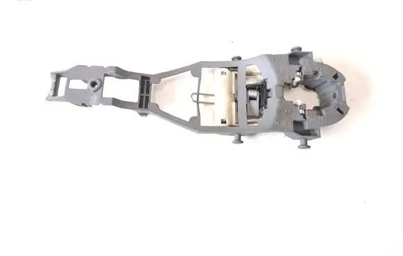 Rear door exterior handle/bracket