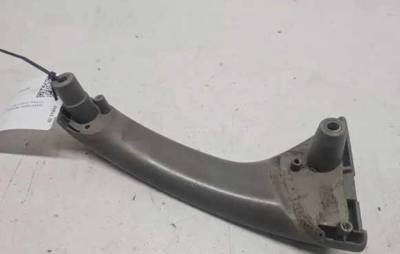 Volvo V70 Front door interior handle 30634896