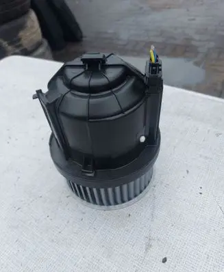 Jaguar E-Pace Heater fan/blower HP920002