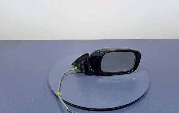 Lexus GS 300 350 430 450H Front door electric wing mirror 
