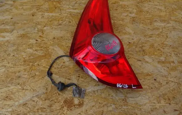 Opel Agila B Rear/tail lights