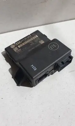 Audi A6 S6 C6 4F Gateway control module 4F0907468M 4F0907468F