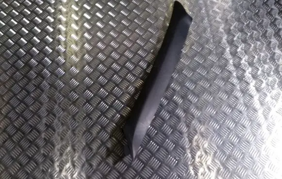 Toyota Corolla E120 E130 (A) pillar trim 6221212300