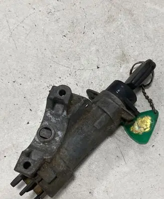 Volkswagen PASSAT B5.5 Ignition lock 4B0905851A
