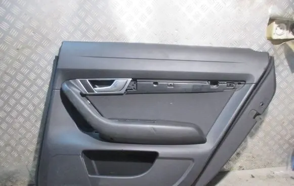 Audi A6 S6 C6 4F Front door card panel trim
