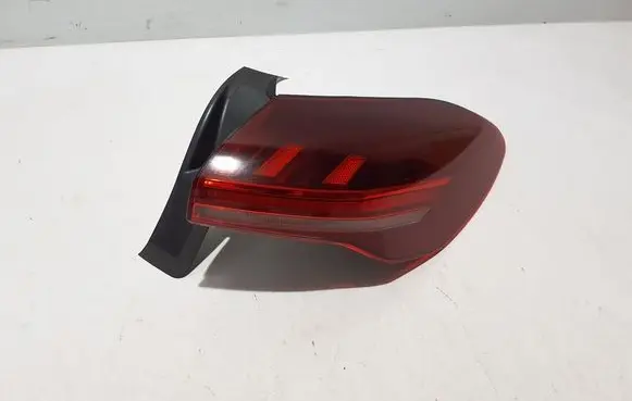 Audi A5 Rear/tail lights 8B3945070