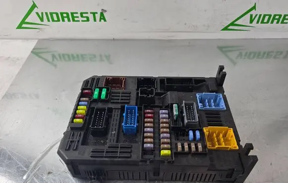 Opel Combo E Fuse box set 9830707680 0042262121 28641125