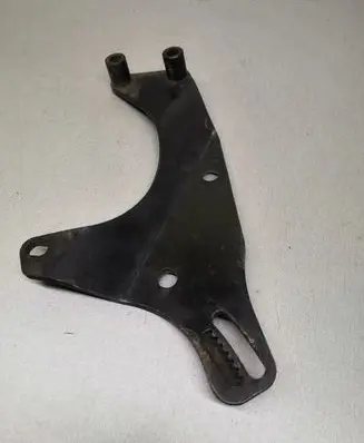 Volkswagen Golf III Power steering pump mounting bracket 037145544B