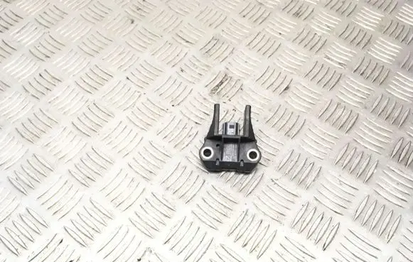 Lexus IS 220D-250-350 Airbag deployment crash/impact sensor 8917353040 501679 300107