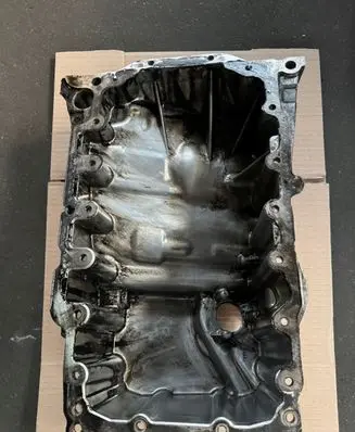 Audi A4 S4 B9 Oil sump 04L103601S
