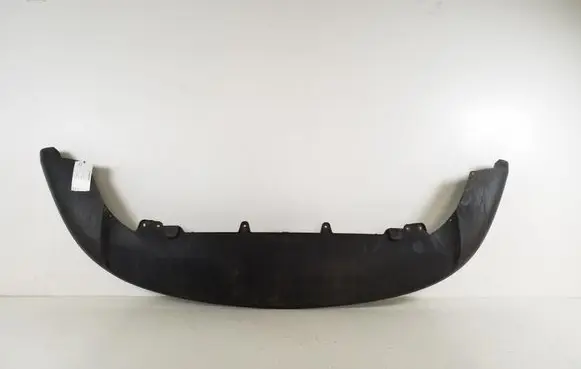 Front bumper lip