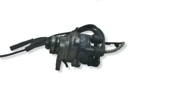Mazda 323 Spark distributor T2T53571