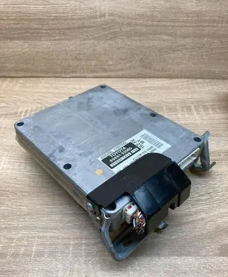 Toyota Yaris Engine control unit/module ECU 8966152060 2110007210 WithPlug