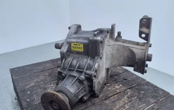 Hyundai Santa Fe Gearbox transfer box case Y010701872