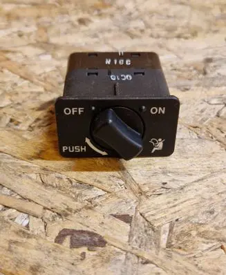 KG Mobility Tivoli XLV Passenger airbag on/off switch 8530014000 6170901000