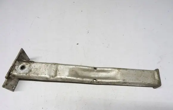 Front bumper foam support bar
