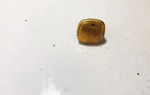 Volkswagen Golf II Front fender indicator light 4d0949127b