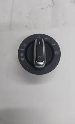 Light switch