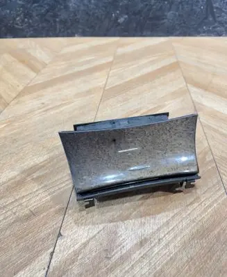 Mercedes-Benz E W211 Car ashtray A2118101330