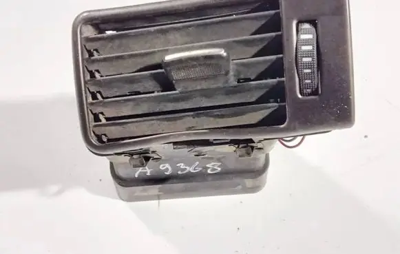 Audi A6 S6 C5 4B Dash center air vent grill 4b1820901