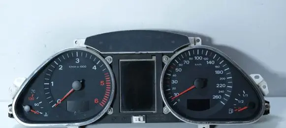 Audi A6 S6 C6 4F Speedometer (instrument cluster)
