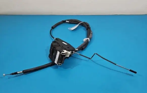 Maserati Quattroporte Front door lock 670100889 IMPRK1533122