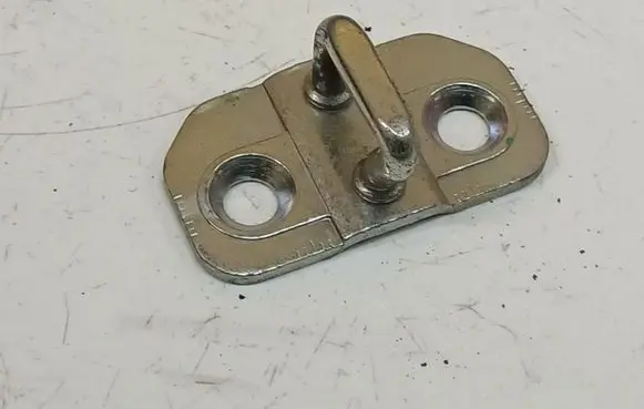Mercedes-Benz A W169 Front door lock loop/hook striker