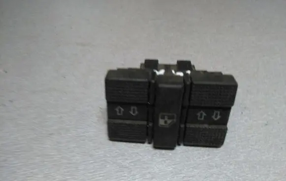 Volkswagen PASSAT B4 Electric window control switch 3A0959855