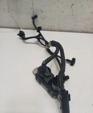 Volvo XC90 Glow plug pre-heat relay 0281003145