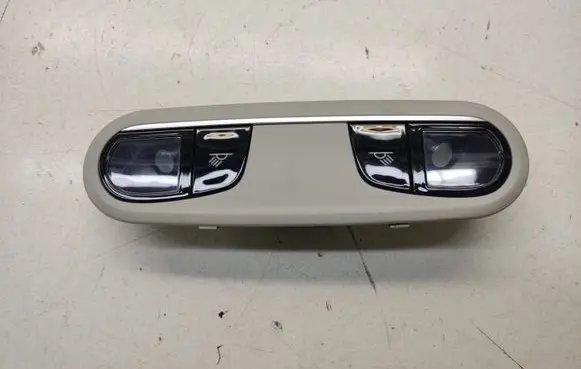Audi A6 C7 Rear seat light 4G0947111A