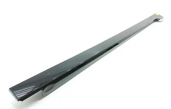 Foot area side trim