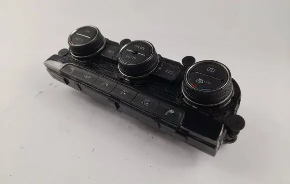Volkswagen Golf VII Climate control unit 5GE907044AD 5HB01198129