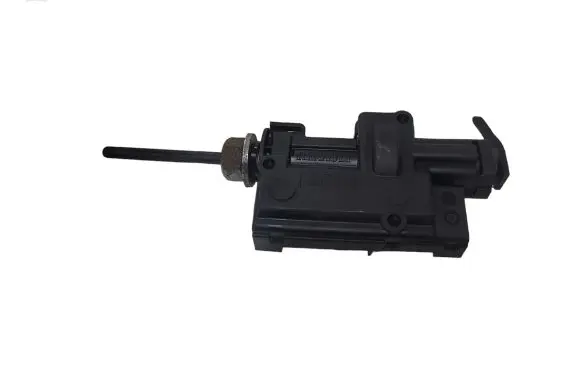 Renault Megane III Fuel tank cap lock motor 8200305732B 8200305732