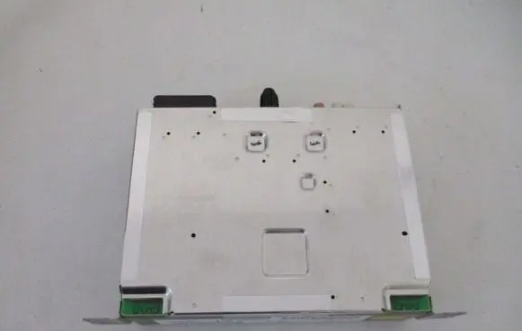 Peugeot Rifter Navigation unit CD/DVD player 9833500080
