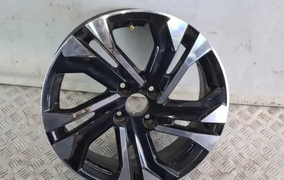 Peugeot 2008 II R17 alloy rim 9828186080 00518C07 00518C09