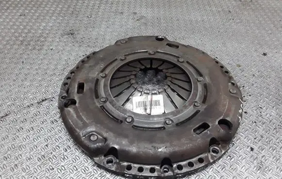 Mitsubishi Colt CZ3 Pressure plate 043082000045
