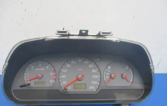 Volvo S40, V40 Speedometer (instrument cluster)