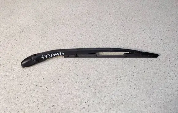 Fiat Punto (188) Rear wiper blade arm